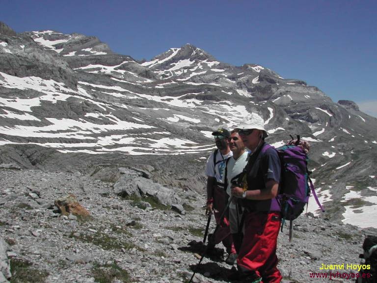 82/123 - 20030622_103_ICANTARI39_Ordesa   (768x576, 111kB)